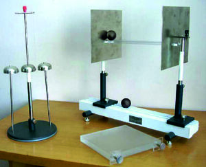 Демонстрационная установка «Конденсатор универсальный раздвижной»  - fgospostavki.ru - Ивантеевка